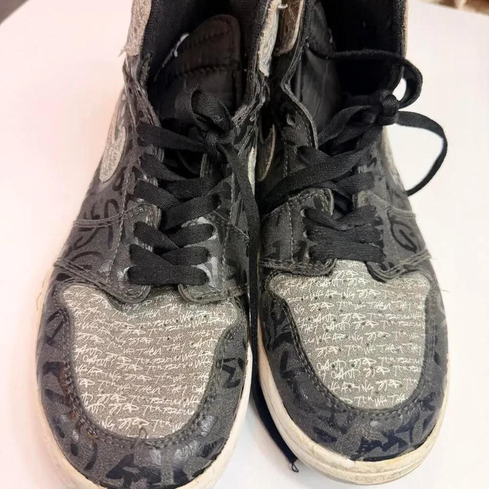 Jordan Men's Grey and Black Trainers